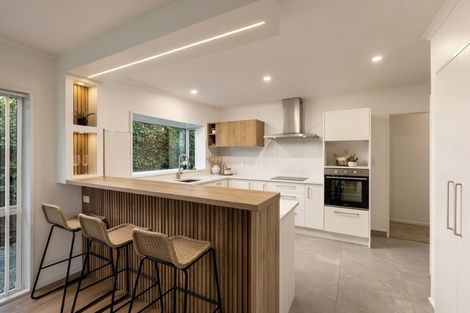 Photo of property in 139 Memorial Avenue, Burnside, Christchurch, 8053