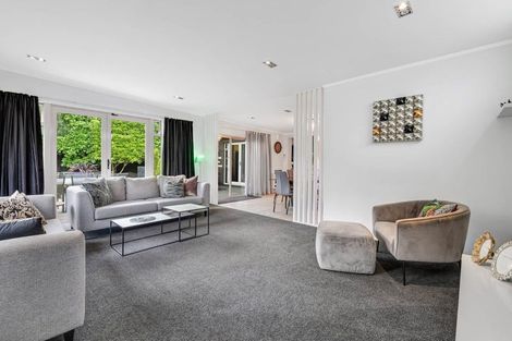 Photo of property in 37 Killarney Avenue, Torbay, Auckland, 0630