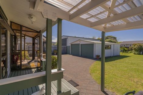 Photo of property in 67 Robinson Road, Whitianga, 3510