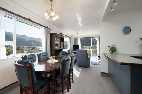 Photo of property in 6a Seaview Crescent, Picton, 7220