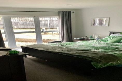 Photo of property in 6 Channel View Road, Campbells Bay, Auckland, 0630