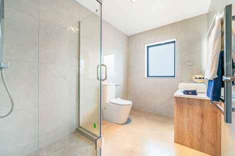 Photo of property in 5 Seagreen Avenue, Rosehill, Papakura, 2113