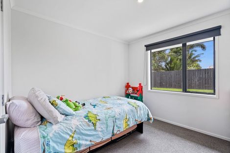 Photo of property in 42 Tamure Place, Ruakaka, 0116
