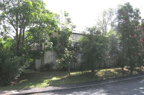Photo of property in 21 Garmons Way, Castor Bay, Auckland, 0620