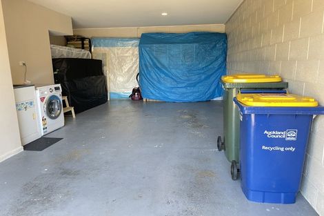 Photo of property in 11/57 Gladstone Road, Northcote, Auckland, 0627