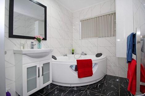 Photo of property in 1/126 Carruth Road, Papatoetoe, Auckland, 2025