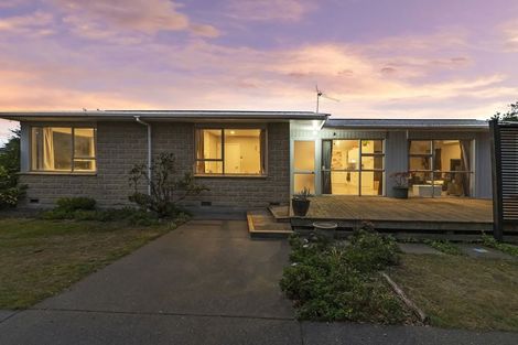 Photo of property in 11 Bayswater Crescent, Bromley, Christchurch, 8062