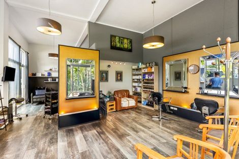 Photo of property in 30 Wiroa Road, Kerikeri, 0293