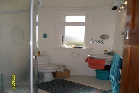 Photo of property in 480 Evans Bay Parade, Hataitai, Wellington, 6021