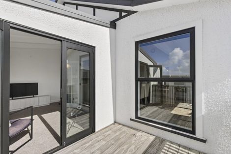 Photo of property in 105 Parklands Avenue, Bell Block, New Plymouth, 4312