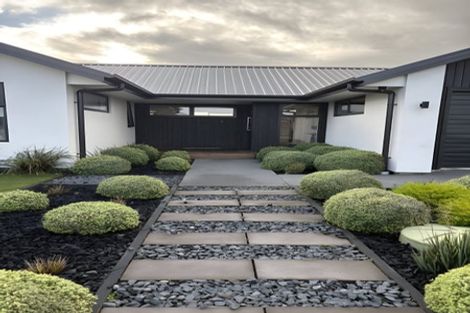 Photo of property in 20 Gisele Crescent, Halswell, Christchurch, 8025