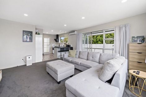 Photo of property in 2/3 Korora Street, Bromley, Christchurch, 8062