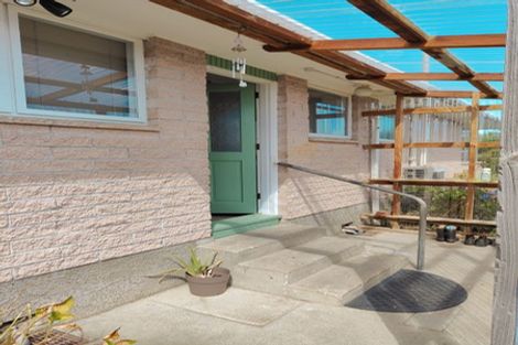 Photo of property in 21 Montrose Avenue, Culverden, 7392