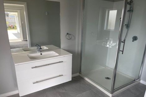 Photo of property in 5 Macphail Avenue, Rangiora, 7400