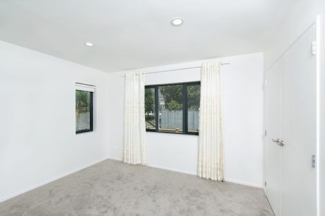 Photo of property in 127a Exmouth Road, Northcote, Auckland, 0627