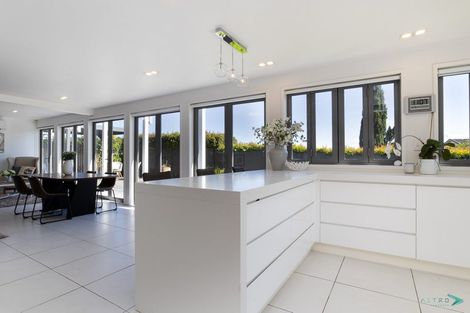 Photo of property in 1 Endymion Place, Half Moon Bay, Auckland, 2012