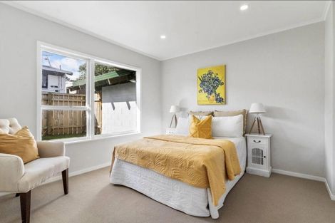 Photo of property in 1/45 The Avenue, Lynfield, Auckland, 1042