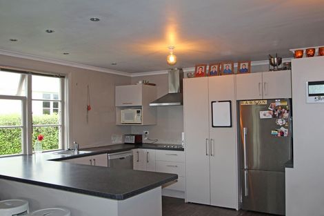 Photo of property in 51 Tamar Street, South Hill, Oamaru, 9400