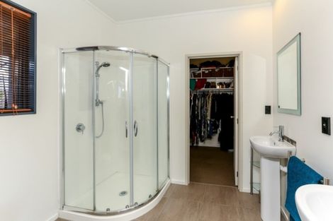 Photo of property in 166 Wairau Road, Kaitake, New Plymouth, 4374