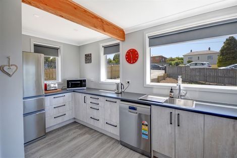 Photo of property in 17 Thomas Street, Waikouaiti, 9510