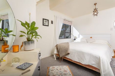 Photo of property in 115 Wilson Road, South Head, Helensville, 0874