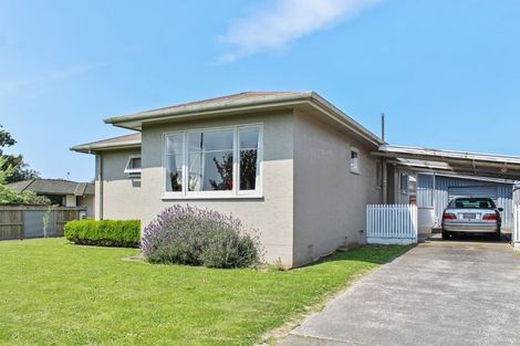 Photo of property in 2 Tern Place, Hokowhitu, Palmerston North, 4410