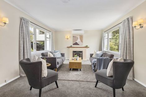 Photo of property in 318b Main Road, Tawa, Wellington, 5028