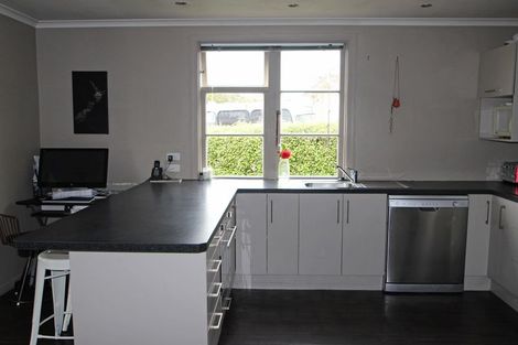 Photo of property in 51 Tamar Street, South Hill, Oamaru, 9400