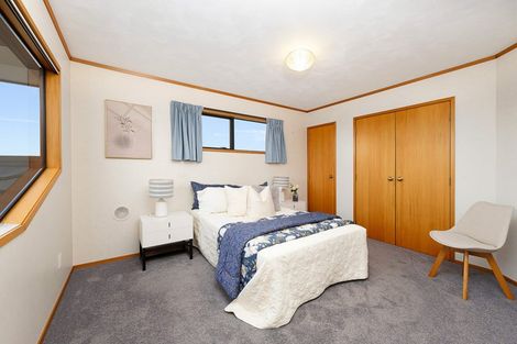 Photo of property in 65 Rhinevale Close, Henderson, Auckland, 0612