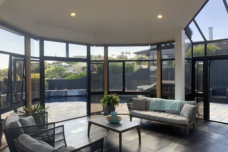 Photo of property in 44 William Bayes Place, Red Beach, 0932