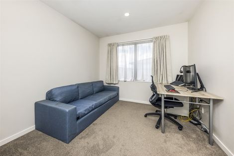 Photo of property in 19 Hollowout Street, Takanini, 2112