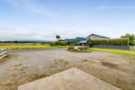 Photo of property in 292a Plymouth Road, Koru, New Plymouth, 4374