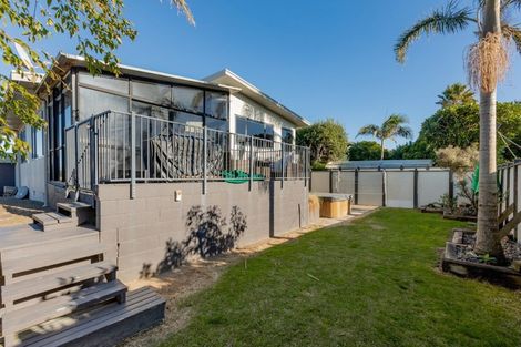 Photo of property in 283 Oceanbeach Road, Mount Maunganui, 3116