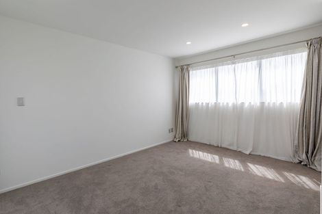Photo of property in 46c Willerton Avenue, New Lynn, Auckland, 0600