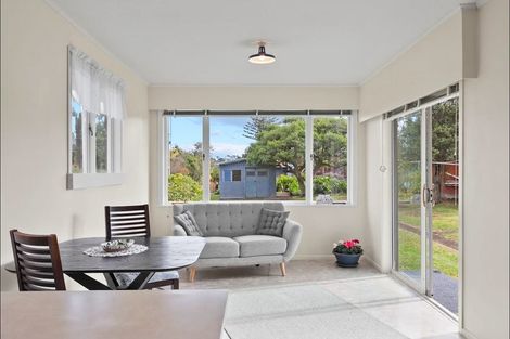 Photo of property in 15 Chorley Avenue, Massey, Auckland, 0614