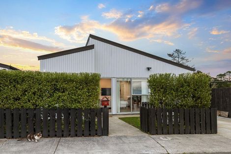 Photo of property in 34 Berba Lane, Westgate, Auckland, 0814