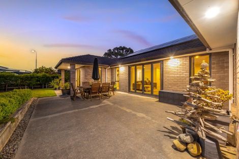 Photo of property in 1 Simpson Crescent, Raumati Beach, Paraparaumu, 5032