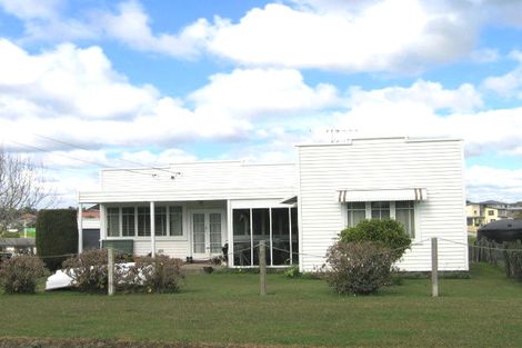 Photo of property in 33 Second View Avenue, Beachlands, Auckland, 2018