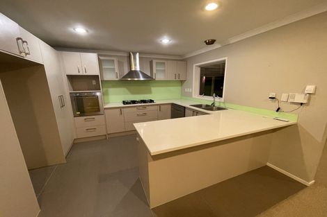 Photo of property in 37 Fratley Avenue, Farm Cove, Auckland, 2012