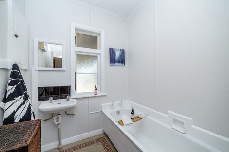 Photo of property in 68 Revans Street, Featherston, 5710