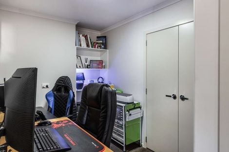 Photo of property in 35 Noumea Drive, Rangatira Park, Taupo, 3330