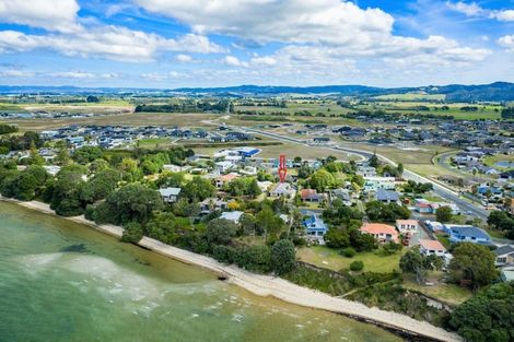 Photo of property in 8 Graham Street, One Tree Point, 0118