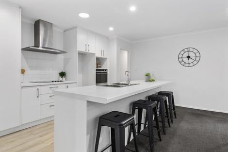 Photo of property in 48 Marion Crescent, Papamoa Beach, Papamoa, 3118