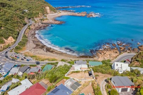 Photo of property in 98b The Esplanade, Houghton Bay, Wellington, 6023