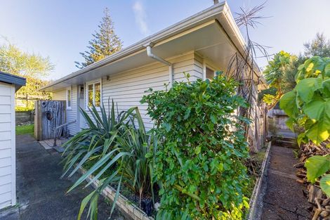 Photo of property in 5 Leinster Avenue, Raumati South, Paraparaumu, 5032