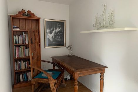 Photo of property in 2 Norwood Street, Beckenham, Christchurch, 8023