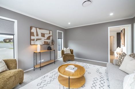 Photo of property in 21 Coralie Place, Lansdowne, Masterton, 5810