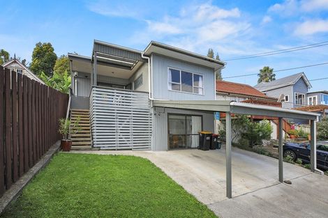 Photo of property in 112 Karaka Road, Thames, 3500