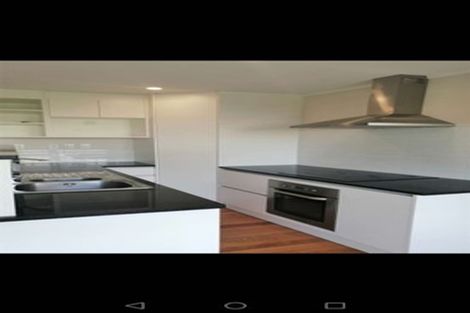 Photo of property in 5/8 Tawera Road, Greenlane, Auckland, 1051