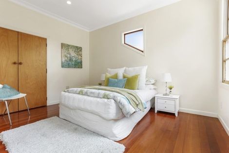 Photo of property in 2 Gulf Road, Murrays Bay, Auckland, 0630